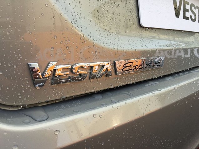 LADA Vesta «Exclusive» презентовали с мотором 1.8 л. - №1